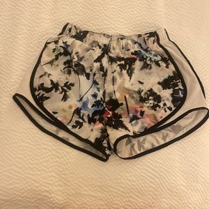 Nike Tempo Dri-Fit Running Shorts - Small